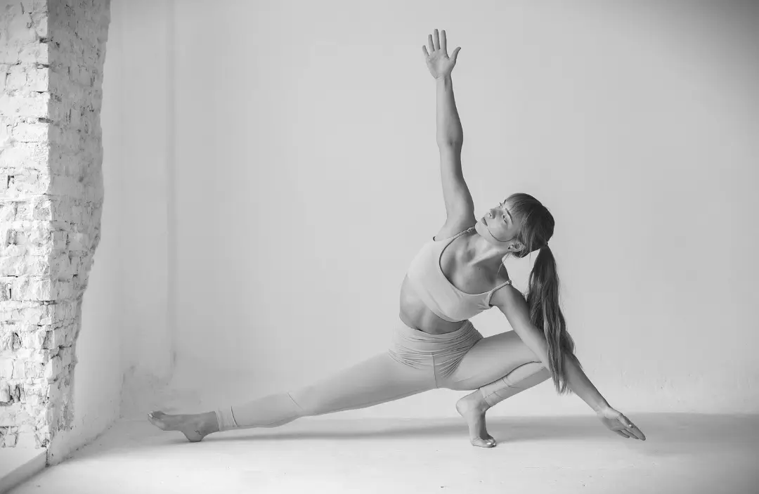 Home 1 yoga1